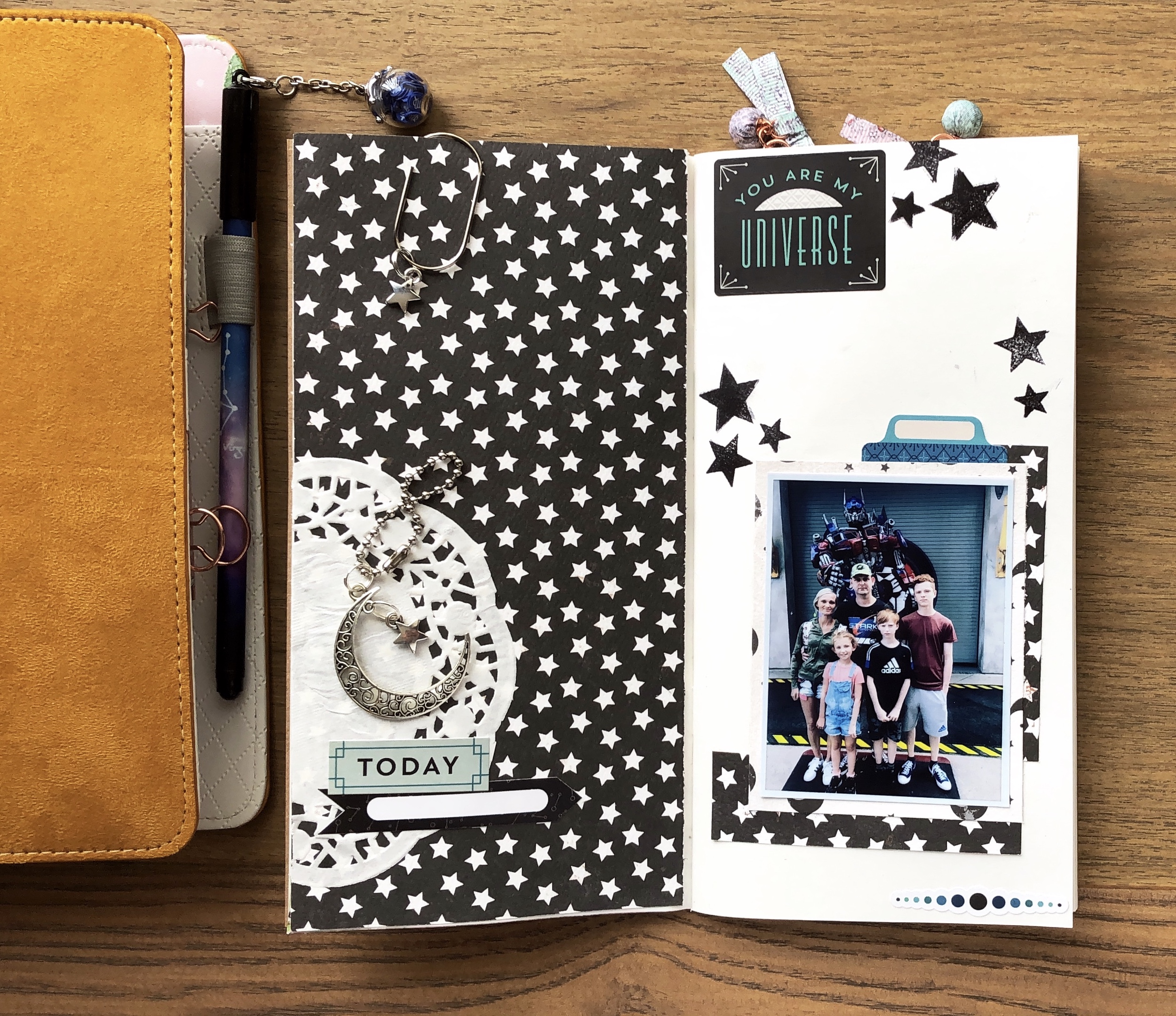 FAF1AE48-11DF-4ECD-85C8-0F79086D805A